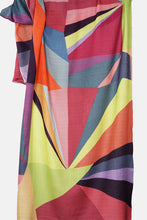 Load image into Gallery viewer, Merino Wool Scarf Triangles WTRG