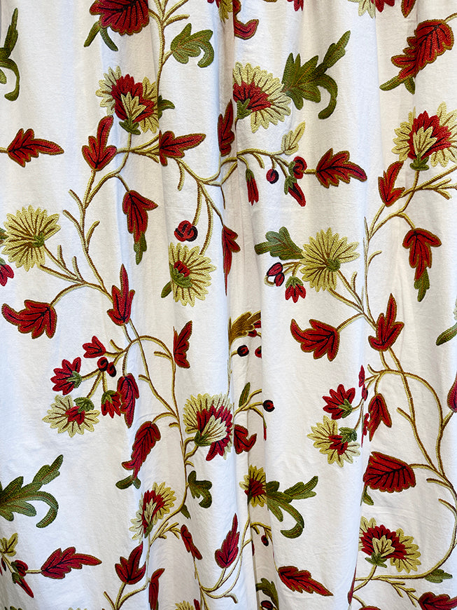 Crewel Embroidered Cotton Curtain in white CUA